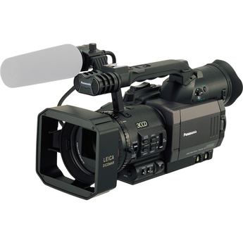 Panasonic AG-DVX100B 3CCD MiniDV Camcorder